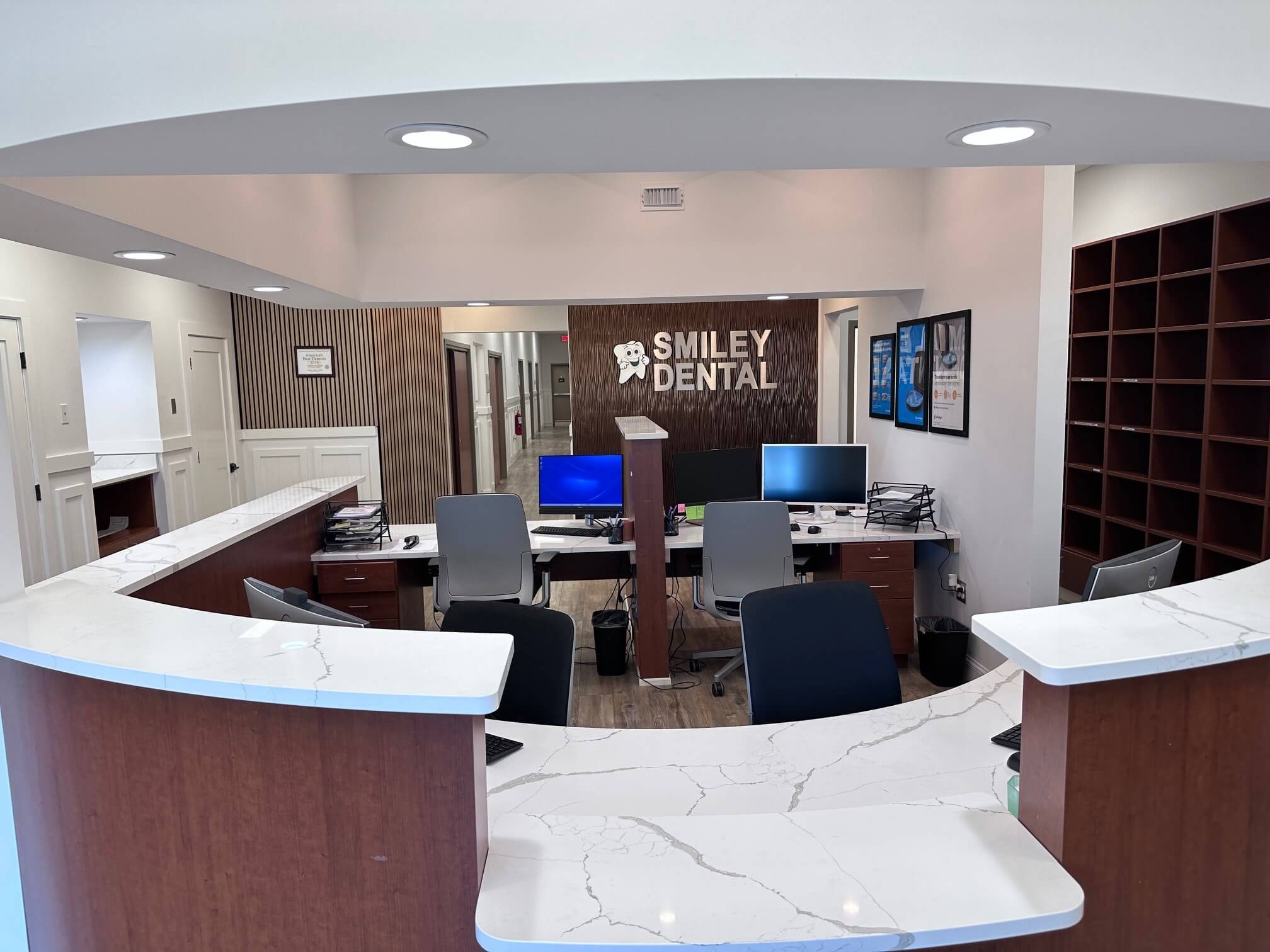 Smiley-Dental-Waltham-Reception